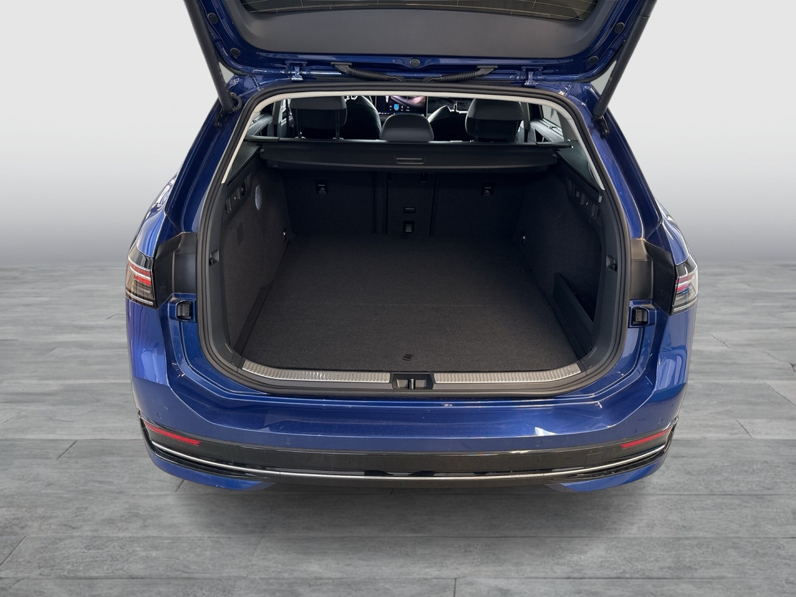 Volkswagen Passat Variant 1.5 HYBRID ELEGANCE LEDER AHK ACC