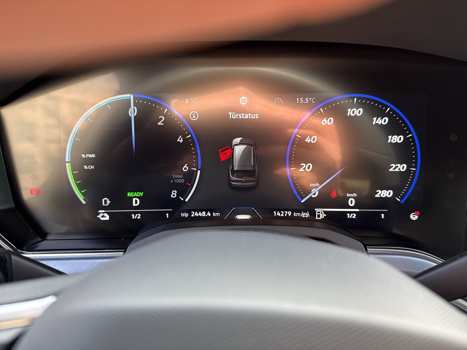 Volkswagen Touareg HYBRID R DYNAUDIO AHK 360CAM ACC LM22