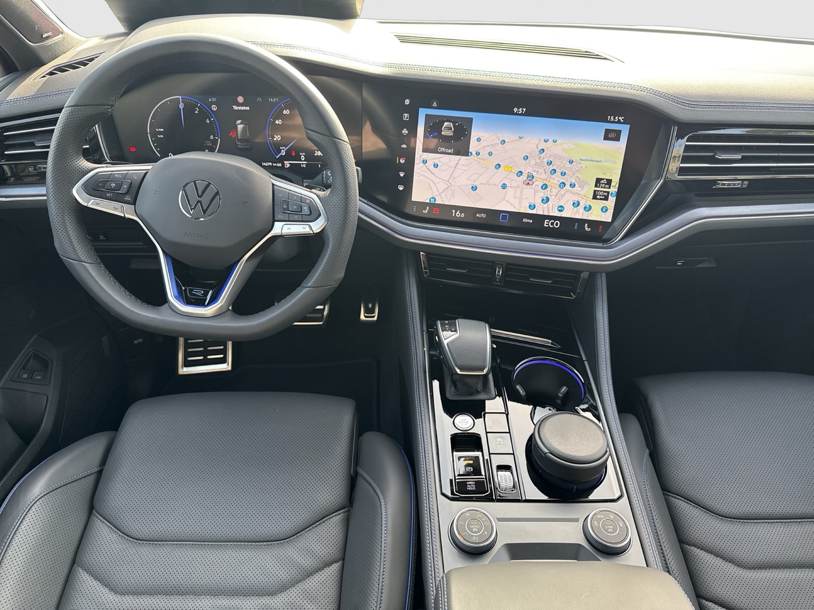 Volkswagen Touareg HYBRID R DYNAUDIO AHK 360CAM ACC LM22