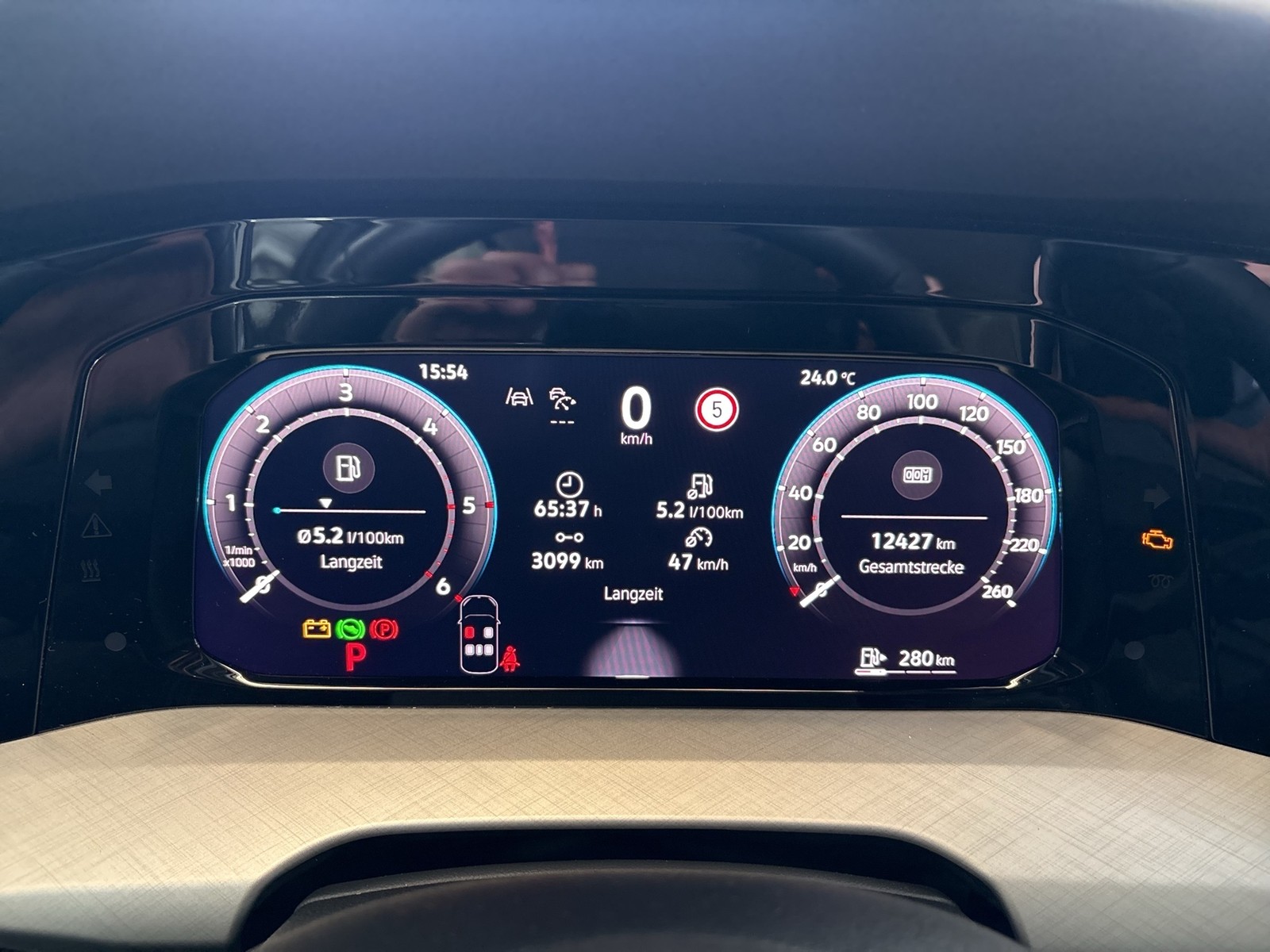 Volkswagen Golf Variant VIII 2.0 LIFE CAM ACC CARPLAY ALU