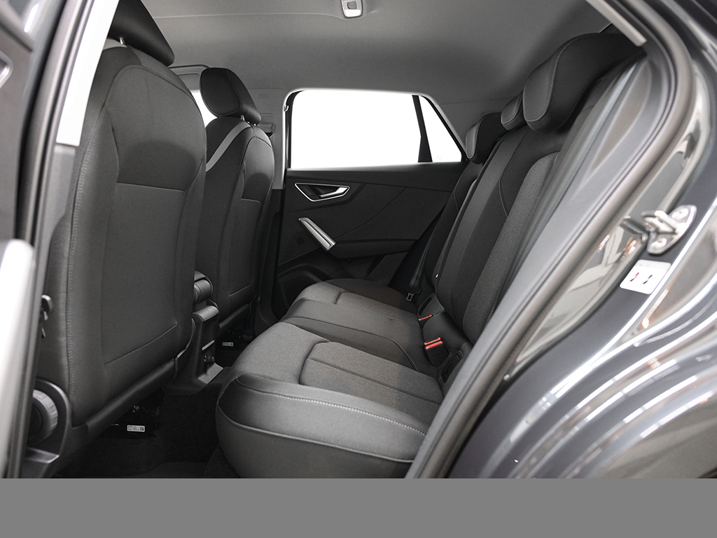 Audi Q2 35 TFSI S tronic advanced AHK+Sonnenschutzverglasung+Komfortpaket