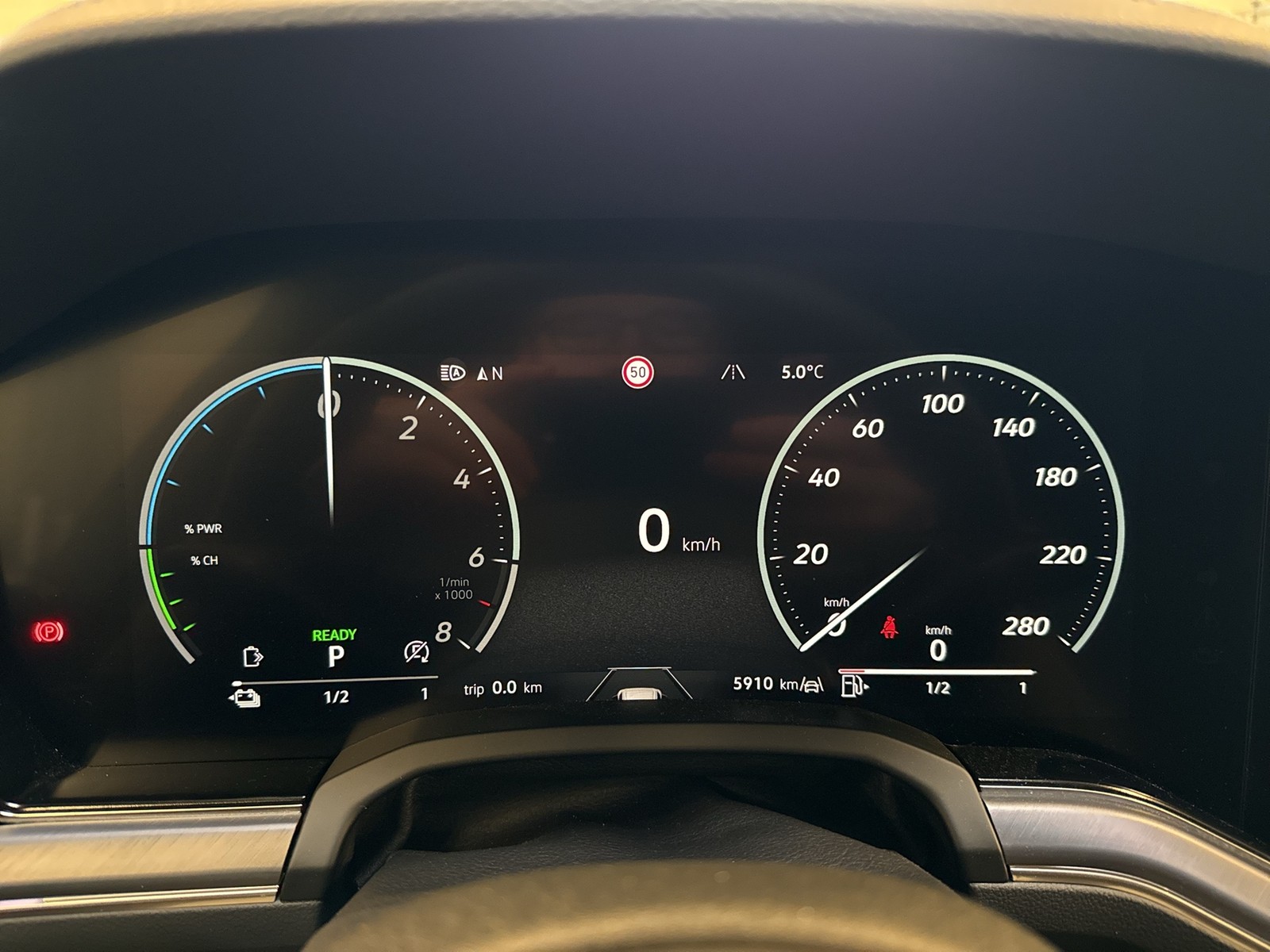 Volkswagen Touareg HYBRID R DYNAUDIO AHK 360CAM ACC LM21