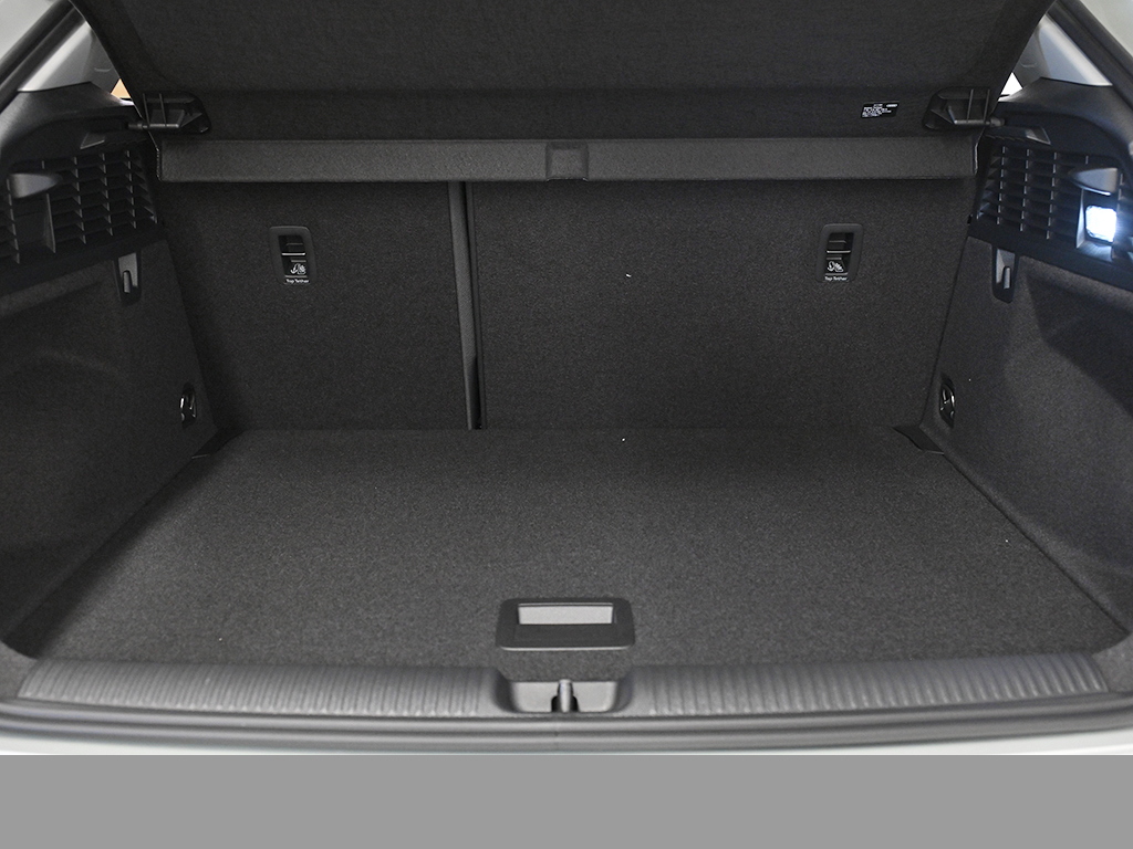 Audi Q2 35 TFSI S tronic advanced AHK+AssistenzpaketParken+Sonnenschutzverglasung