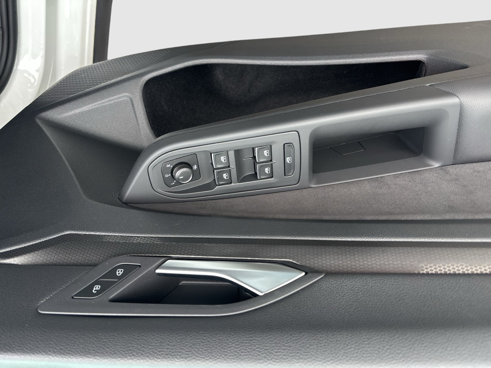 Volkswagen Golf VIII 2.0 GTI KAMERA HeadUp NAVI LED+