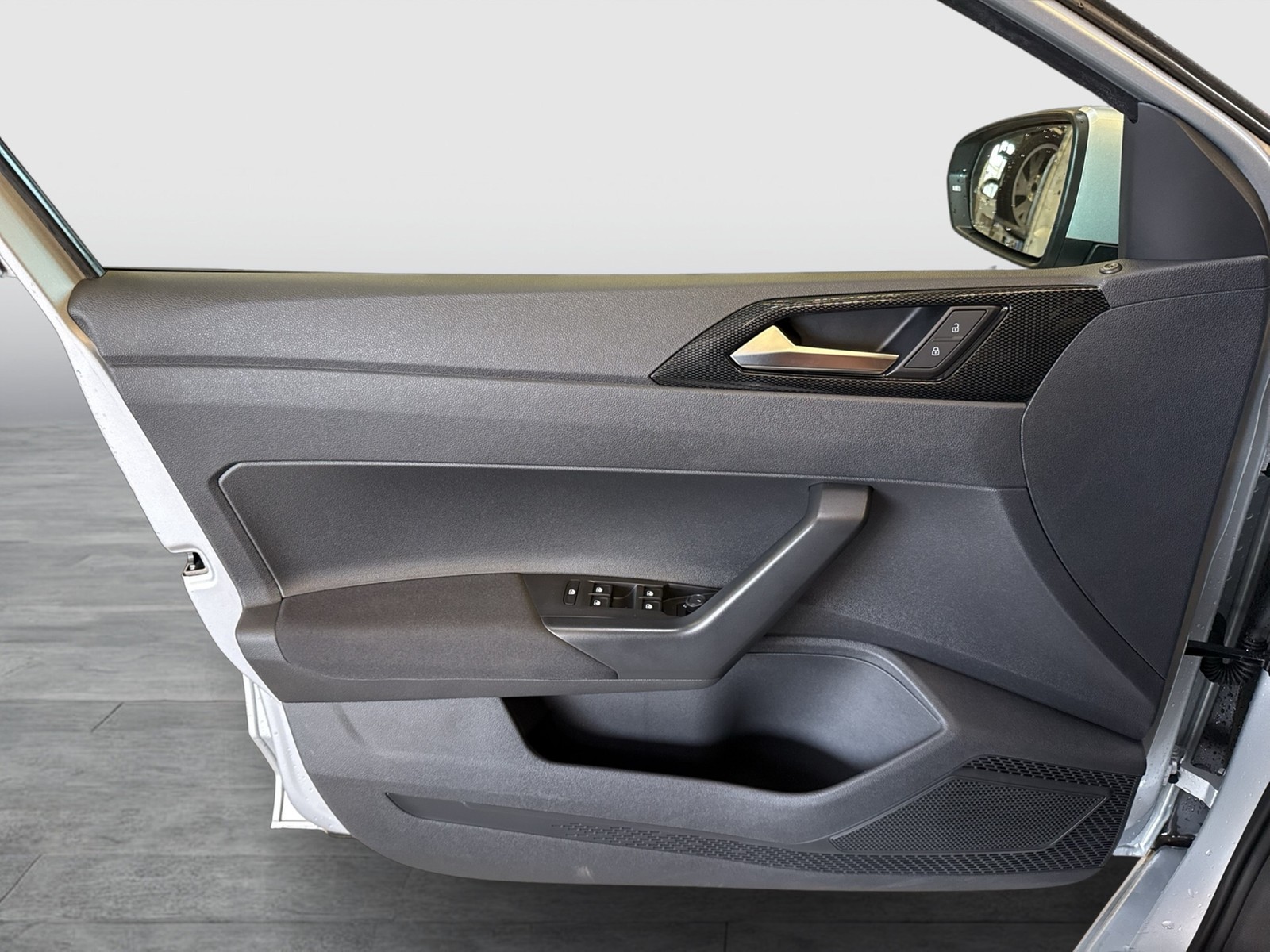 Volkswagen Polo 1.0 LIFE ACC NAVI CARPLAY LED SITZHEIZUNG