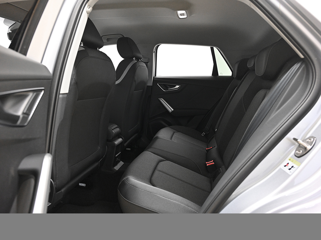 Audi Q2 35 TFSI S tronic advanced AHK+Sonnenschutzverglasung+Komfortpaket