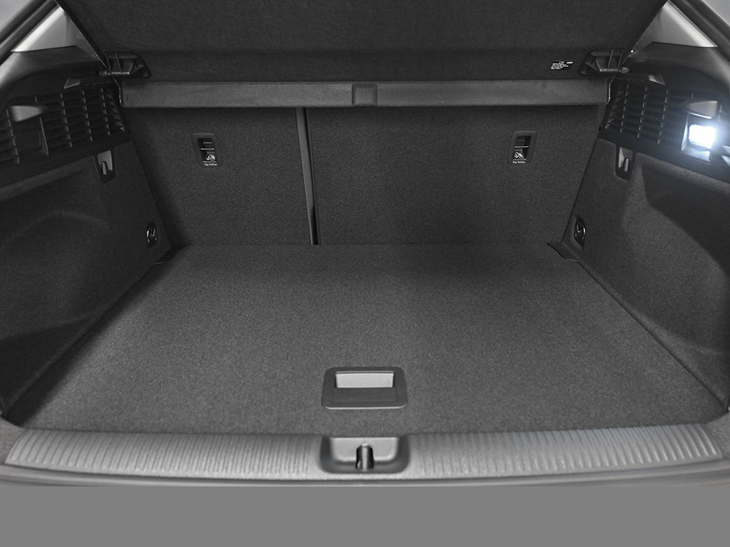 Audi Q2 35 TFSI S tronic advanced AHK+Sonnenschutzverglasung+Komfortpaket