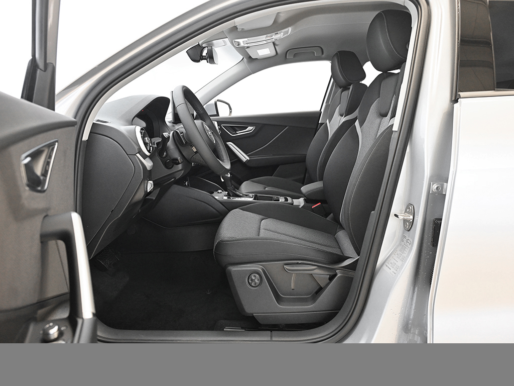 Audi Q2  advanced 35 s tronic AHK eKLAPPE CAM LM17