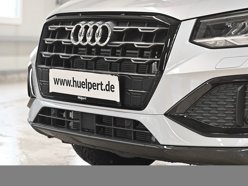 Audi Q2  advanced 35 s tronic AHK eKLAPPE CAM LM17