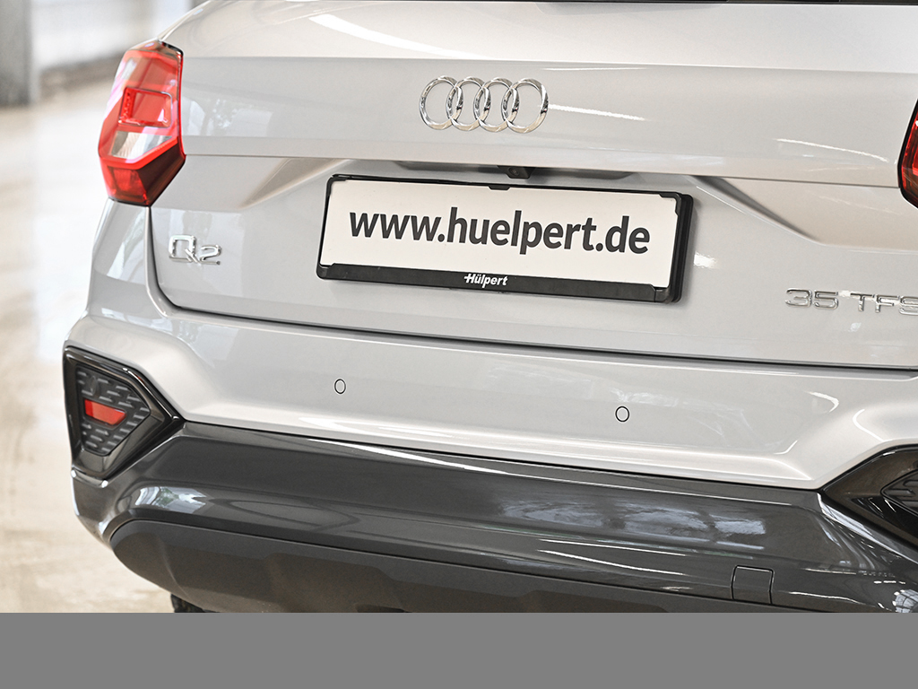 Audi Q2  advanced 35 s tronic AHK eKLAPPE CAM LM17