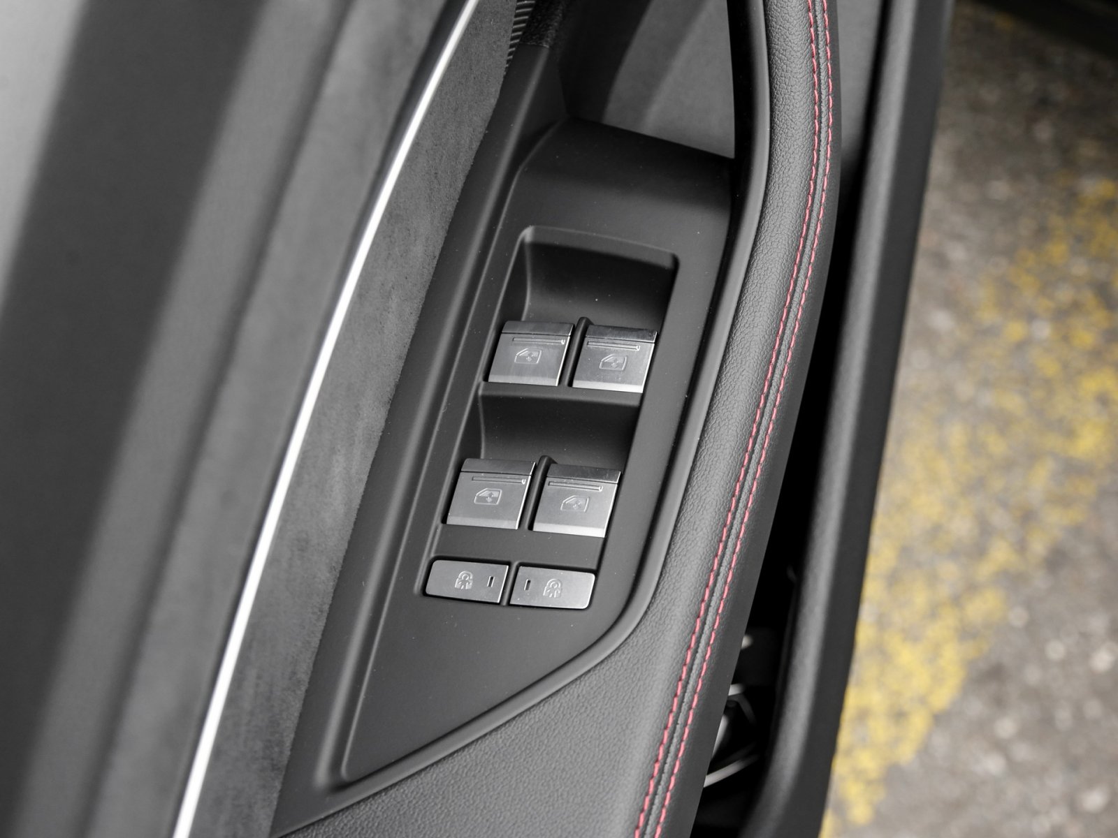 Audi Q8 e-tron Sportback 55 quattro S LINE CARBON AHK