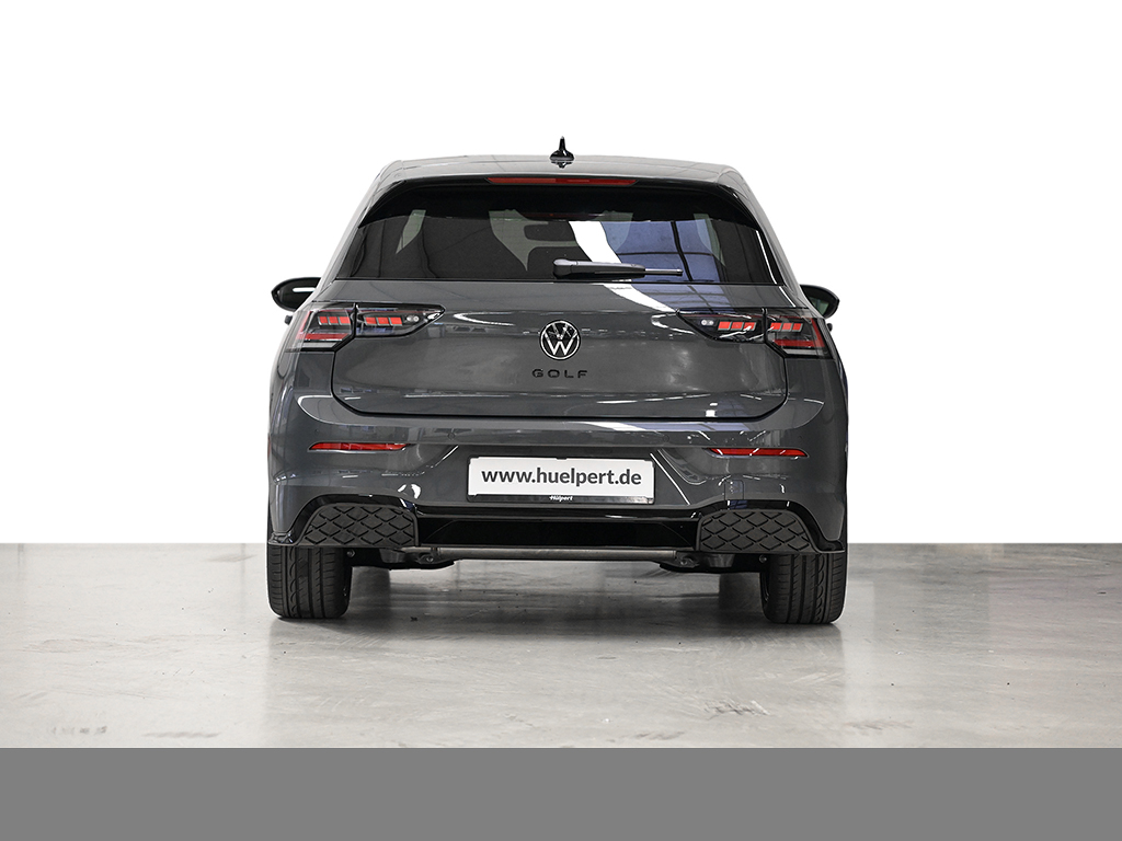 Volkswagen Golf 1.5 R-LINE DSG PANO HARMANKARDON AHK LM18
