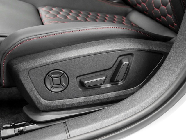 Audi RS3 Qu. BLACKPAK PANO B&O SPORTABGAS LEDER