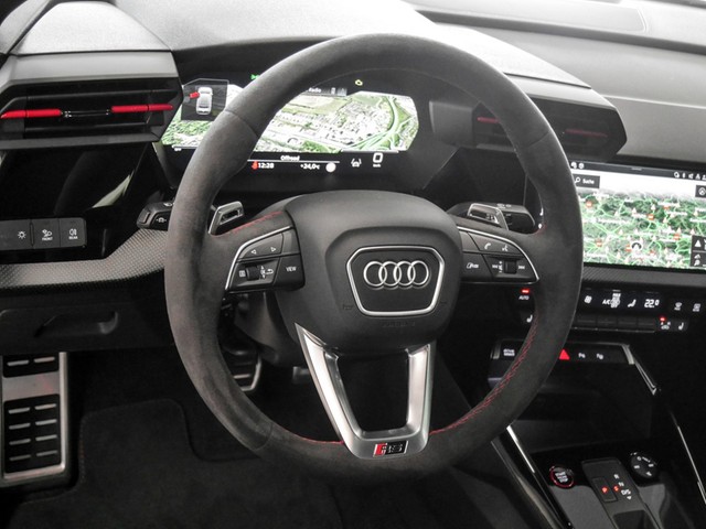 Audi RS3 Qu. BLACKPAK PANO B&O SPORTABGAS LEDER