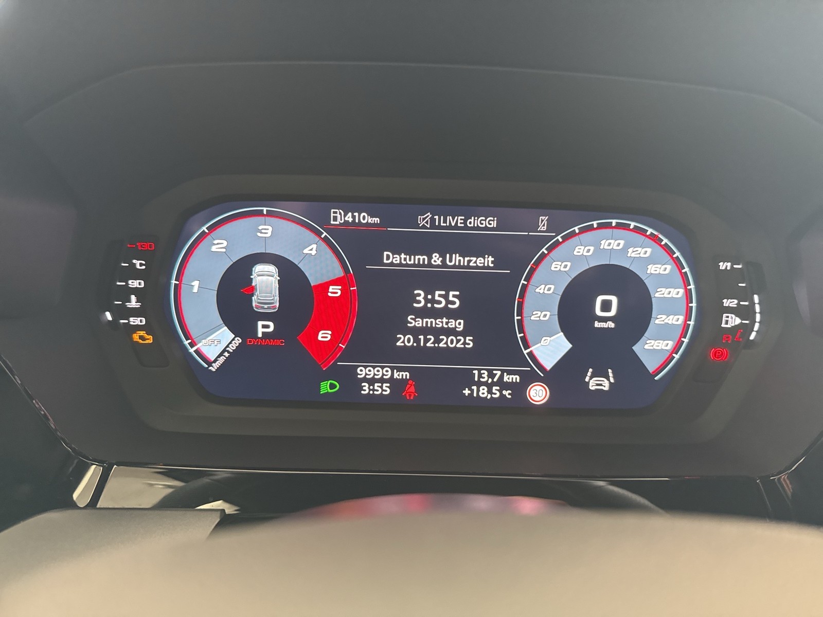 Audi A3 Sportback 35 S LINE PANO SONOS CAM ACC LM18