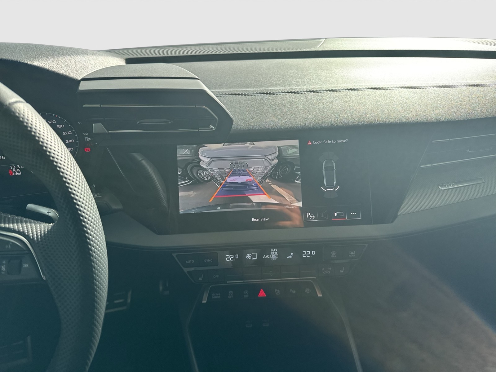 Audi A3 Sportback 35 S LINE PANO SONOS CAM ACC LM18