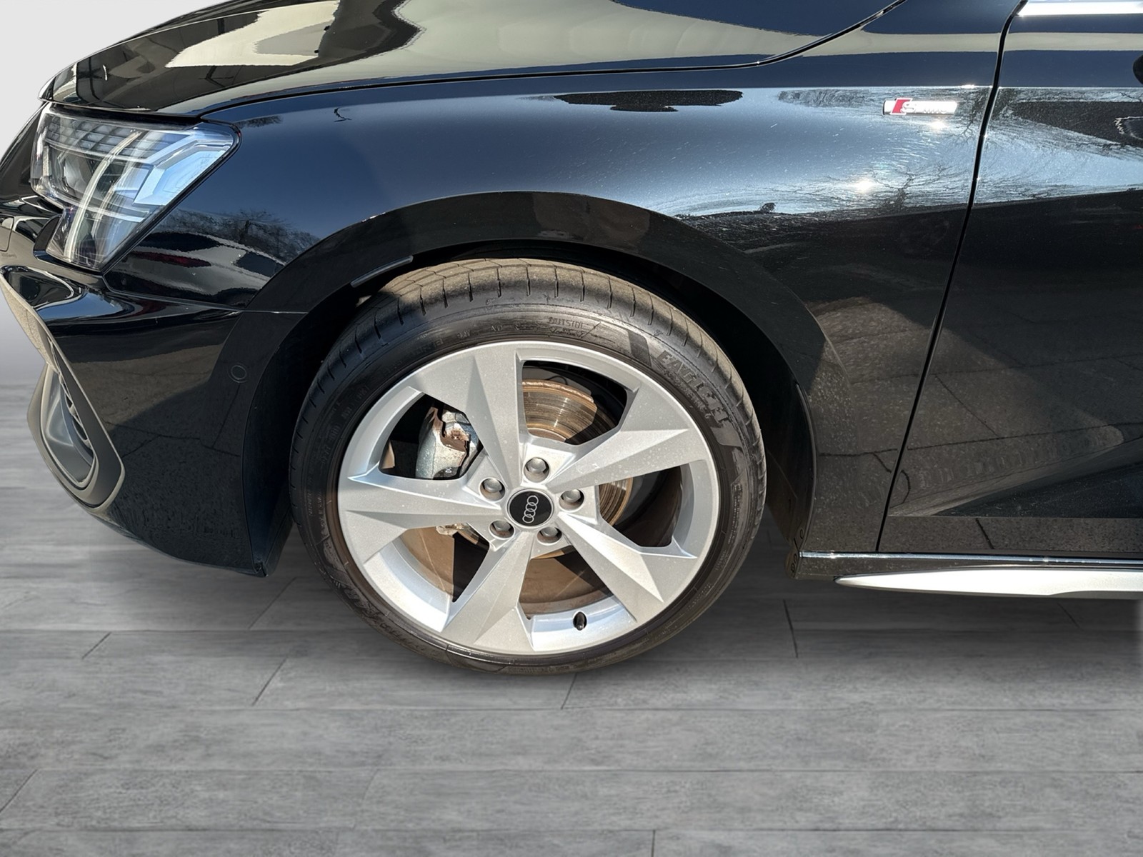 Audi A3 Sportback 35 S LINE PANO SONOS CAM ACC LM18