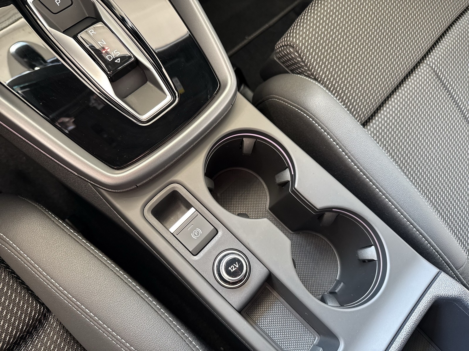 Audi A3 Sportback 35 S LINE PANO SONOS CAM ACC LM18