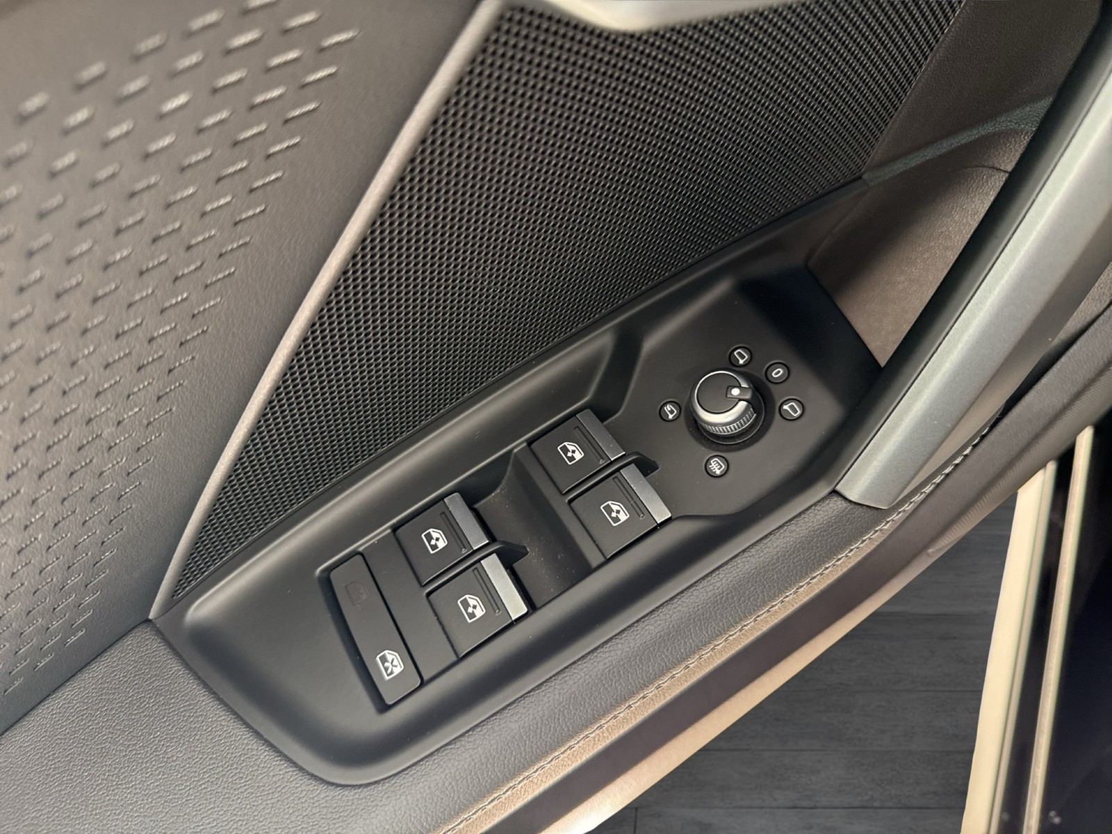 Audi A3 Sportback 35 S LINE PANO SONOS CAM ACC LM18