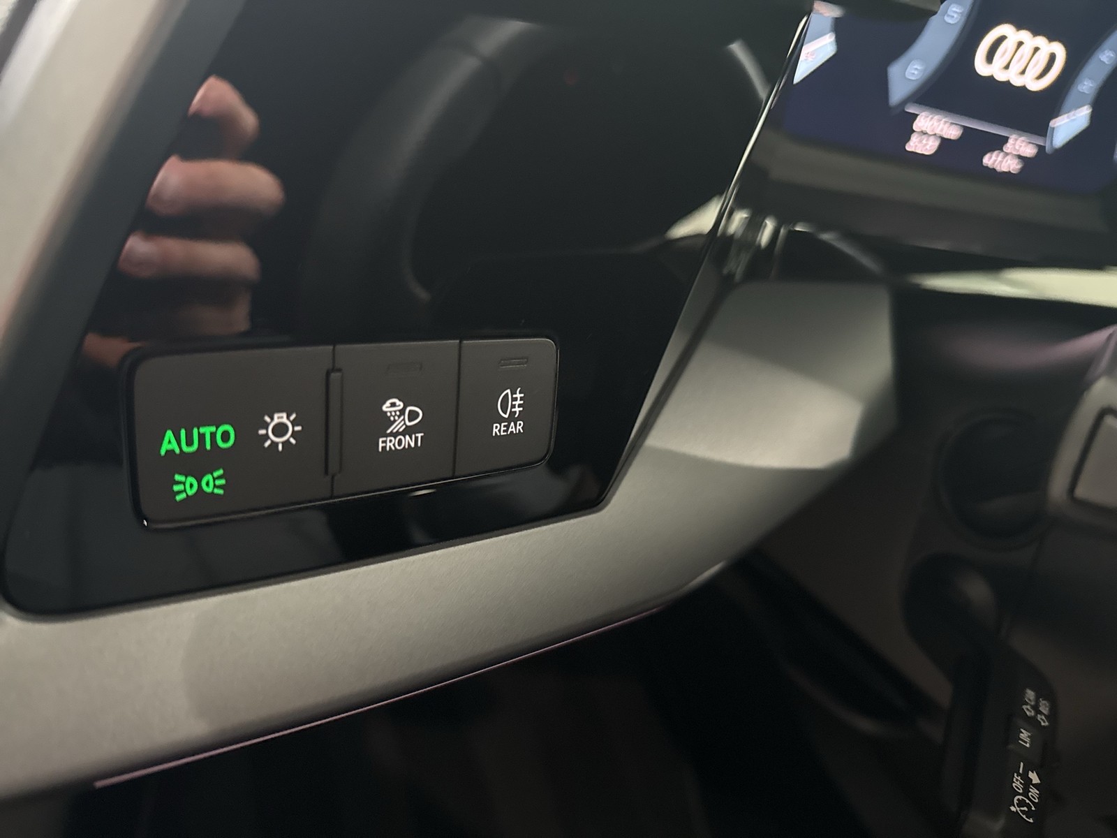 Audi A3 Sportback 35 S LINE PANO SONOS CAM ACC LM18