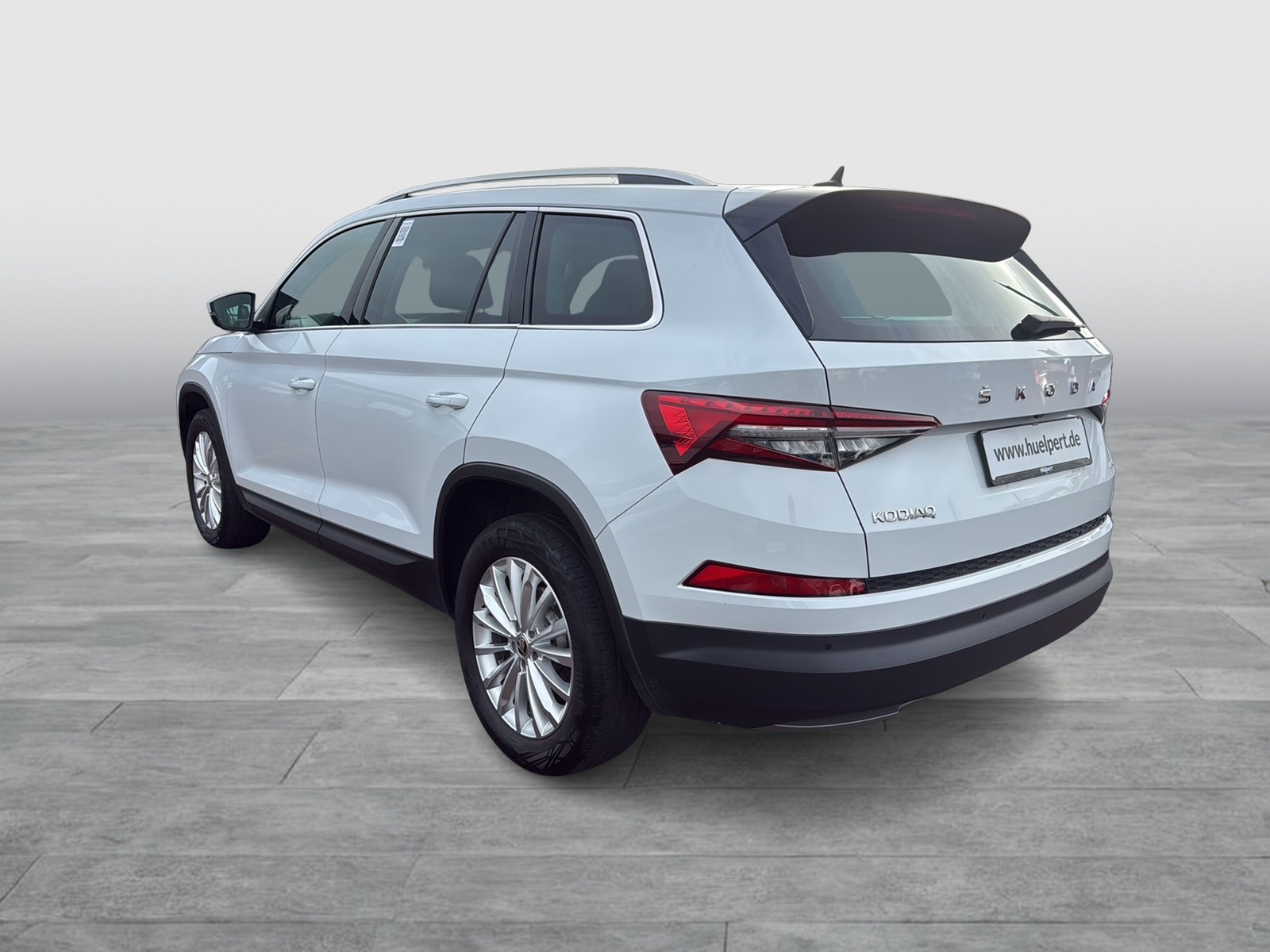 Skoda Kodiaq 2.0 STYLE 4X4 AHK CAM ACC CARPLAY SITZHZ.