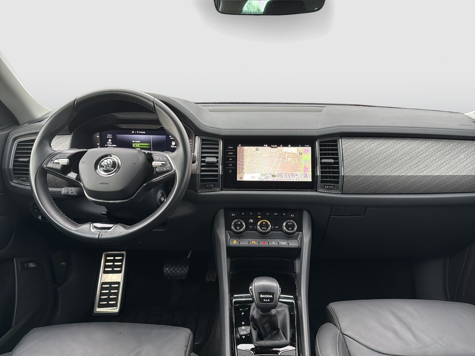 Skoda Kodiaq 2.0 STYLE 4X4 LEDER AHK ACC NAVICOLUMBUS