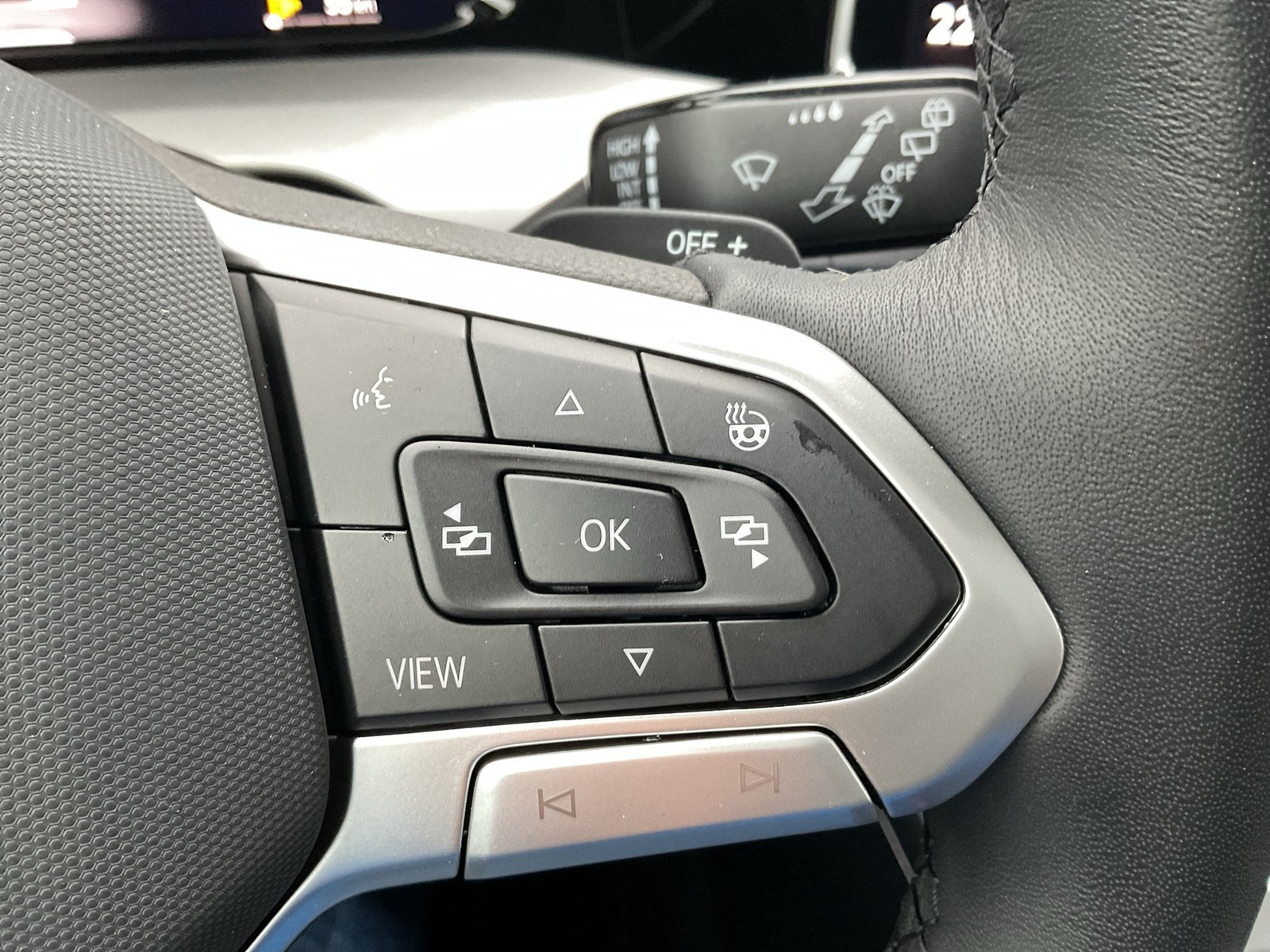 Volkswagen Golf Variant VIII 1.5 LIFE AHK ACC SITZHEIZUNG