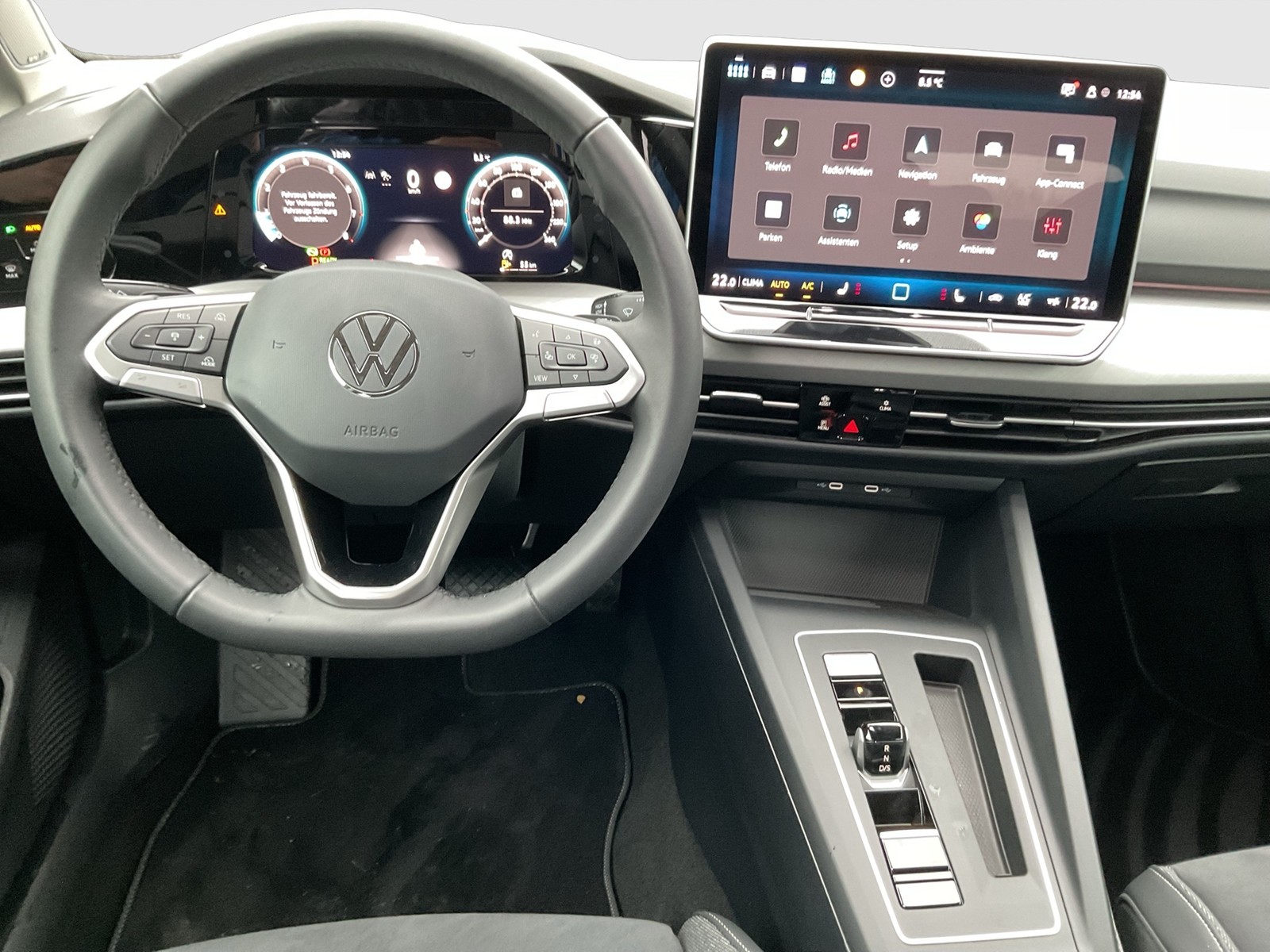 Volkswagen Golf Variant VIII 1.5 LIFE AHK ACC SITZHEIZUNG