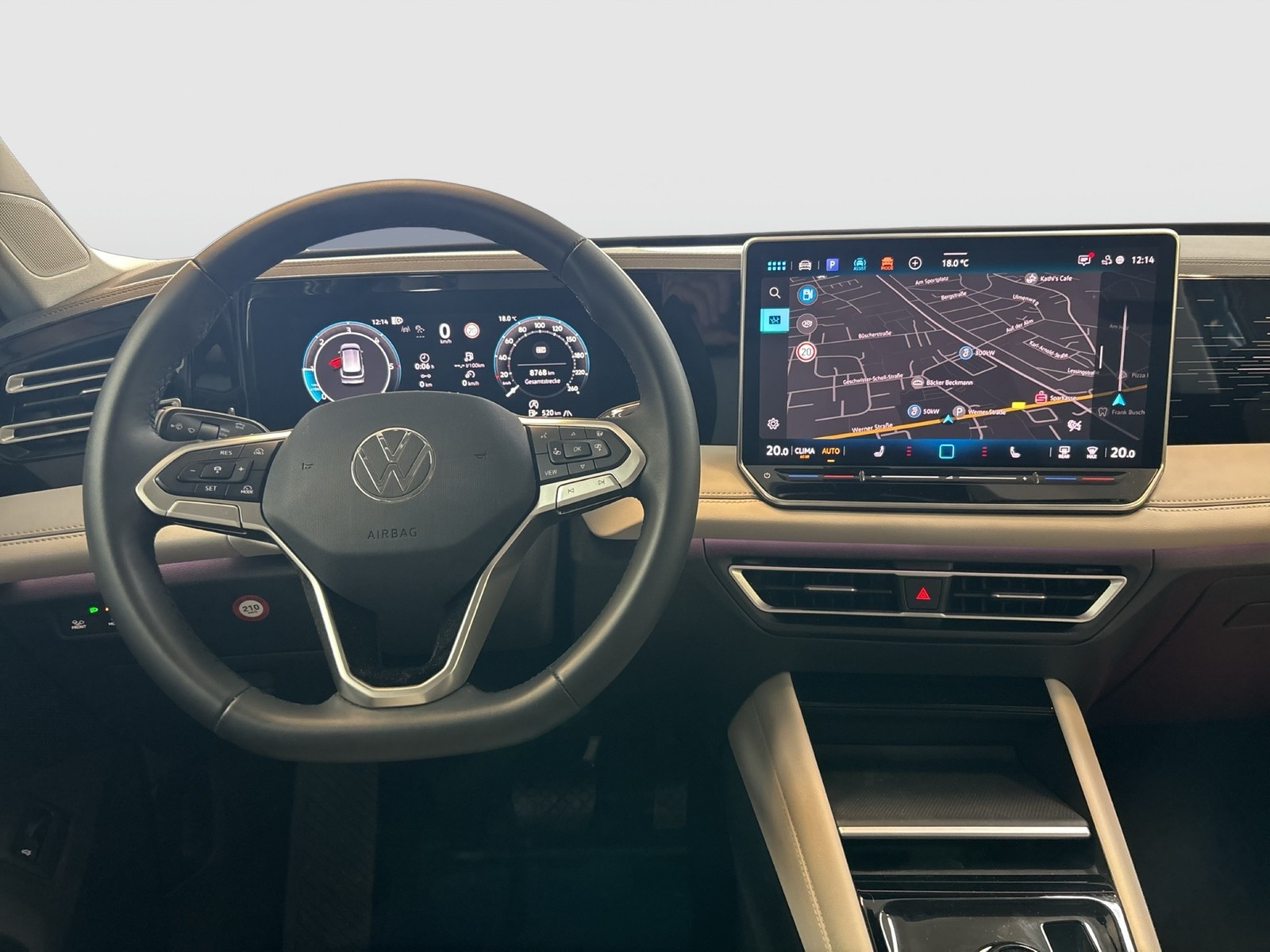 Volkswagen Tiguan 2.0 ELEGANCE AHK CAM ACC LM18 EKLAPPE NAVI