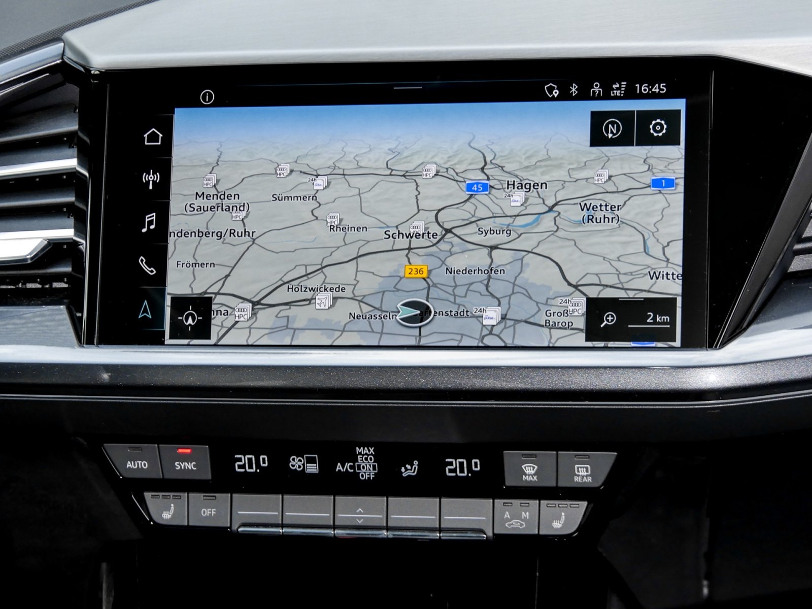 Audi Q4 e-tron 50 quattro S LINE PANO LM21 KAMERA AHK