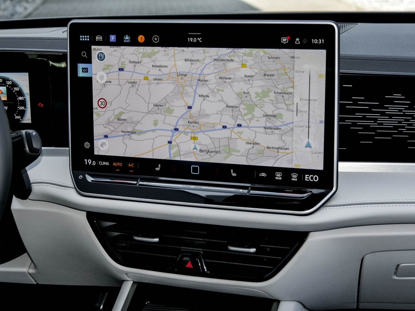 Volkswagen Passat Variant 1.5 HYBRID ELEGANCE AHK 360°CAM