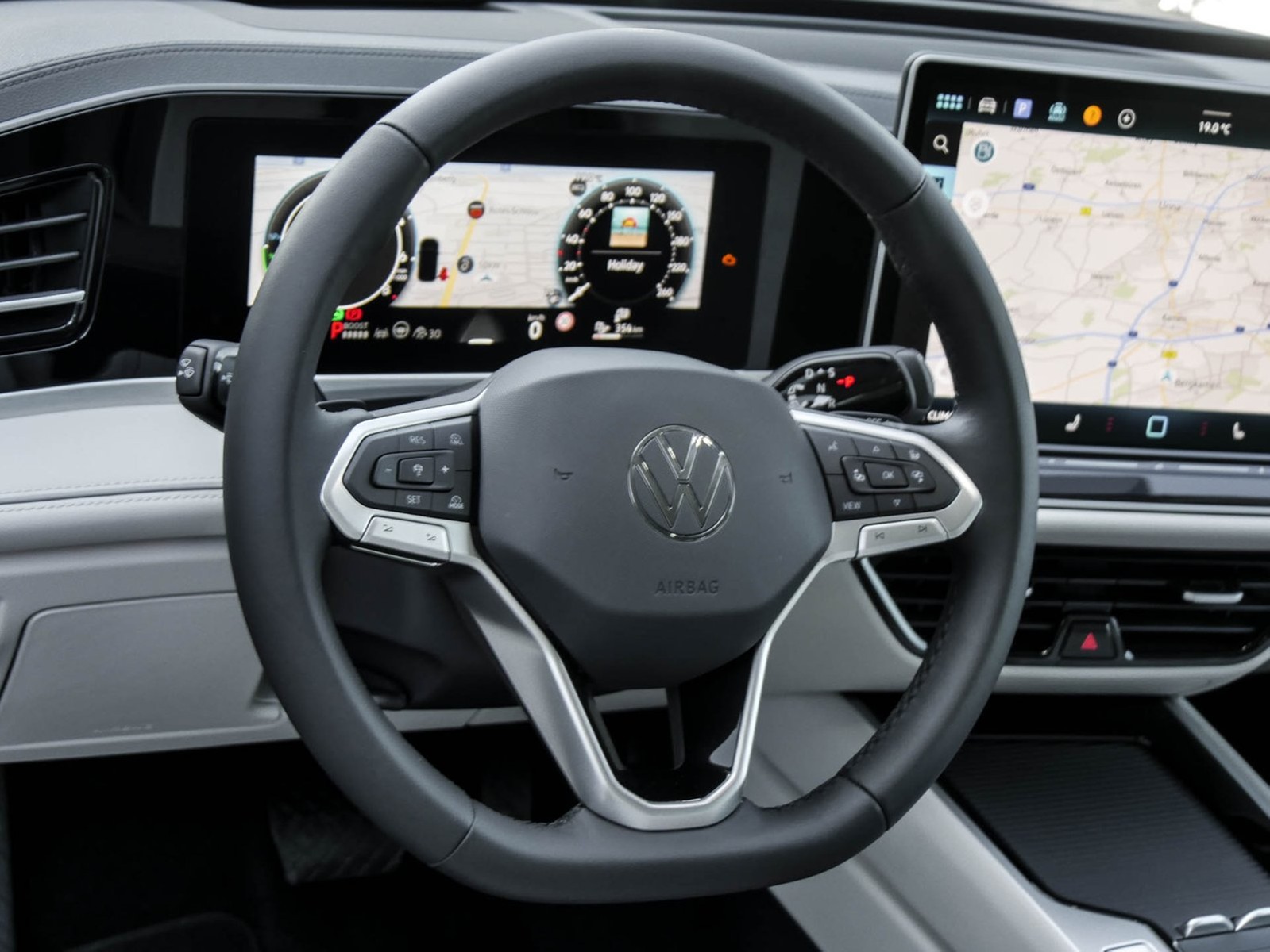 Volkswagen Passat Variant 1.5 HYBRID ELEGANCE AHK 360°CAM
