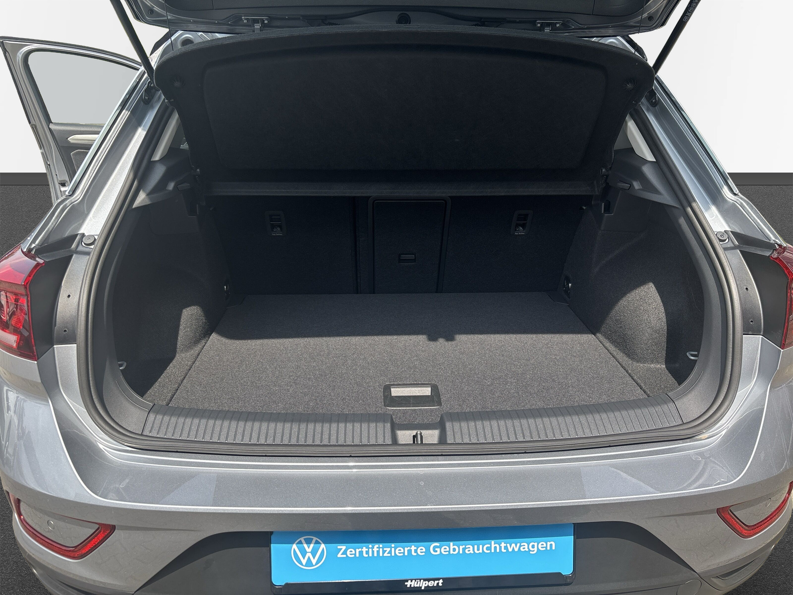 Volkswagen T-Roc 2.0 MOVE CAM ACC LM17 NAVI SITZHEIZUNG