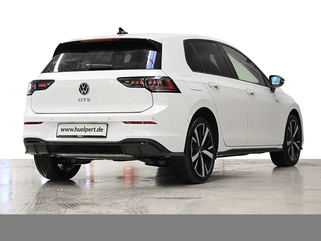 Volkswagen Golf GTE BLACKSTYLE LEDER PANO AHK