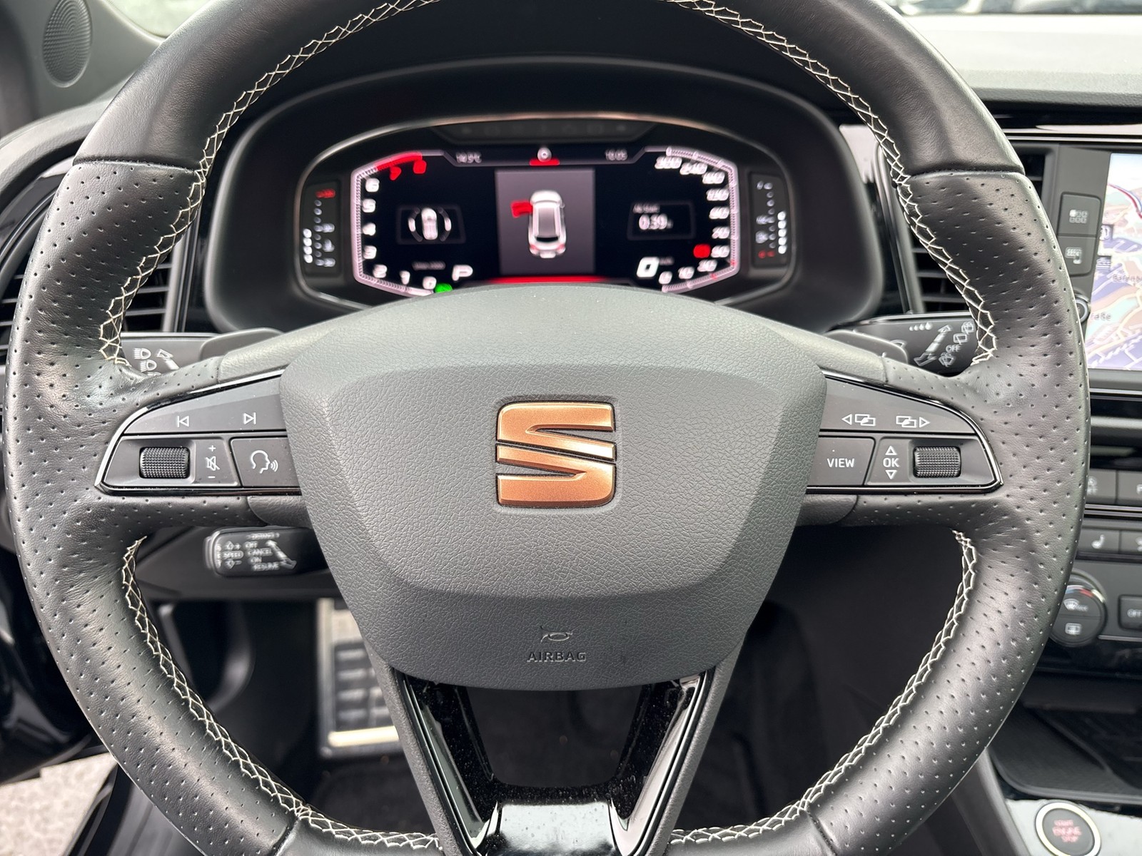 Seat Leon ST Cupra 300 PANO 19ZOLL BEATS NAVI 4X4