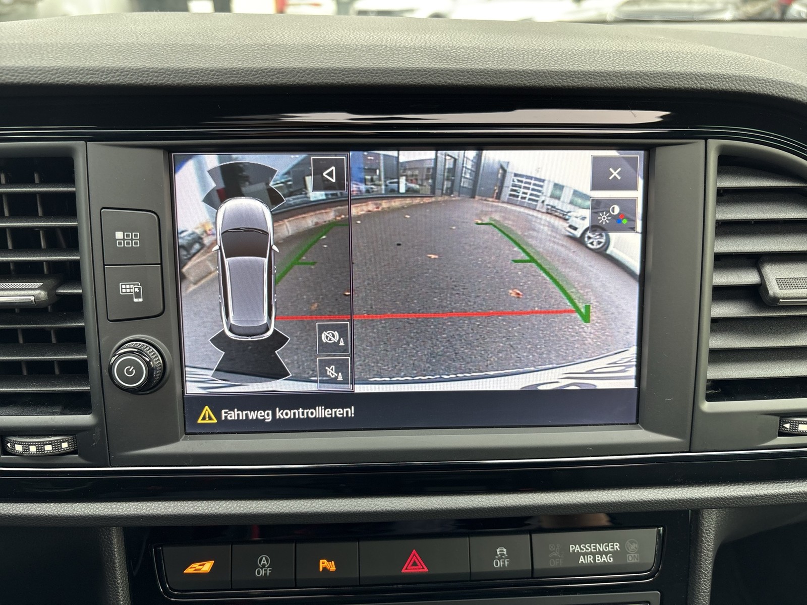 Seat Leon ST Cupra 300 PANO 19ZOLL BEATS NAVI 4X4