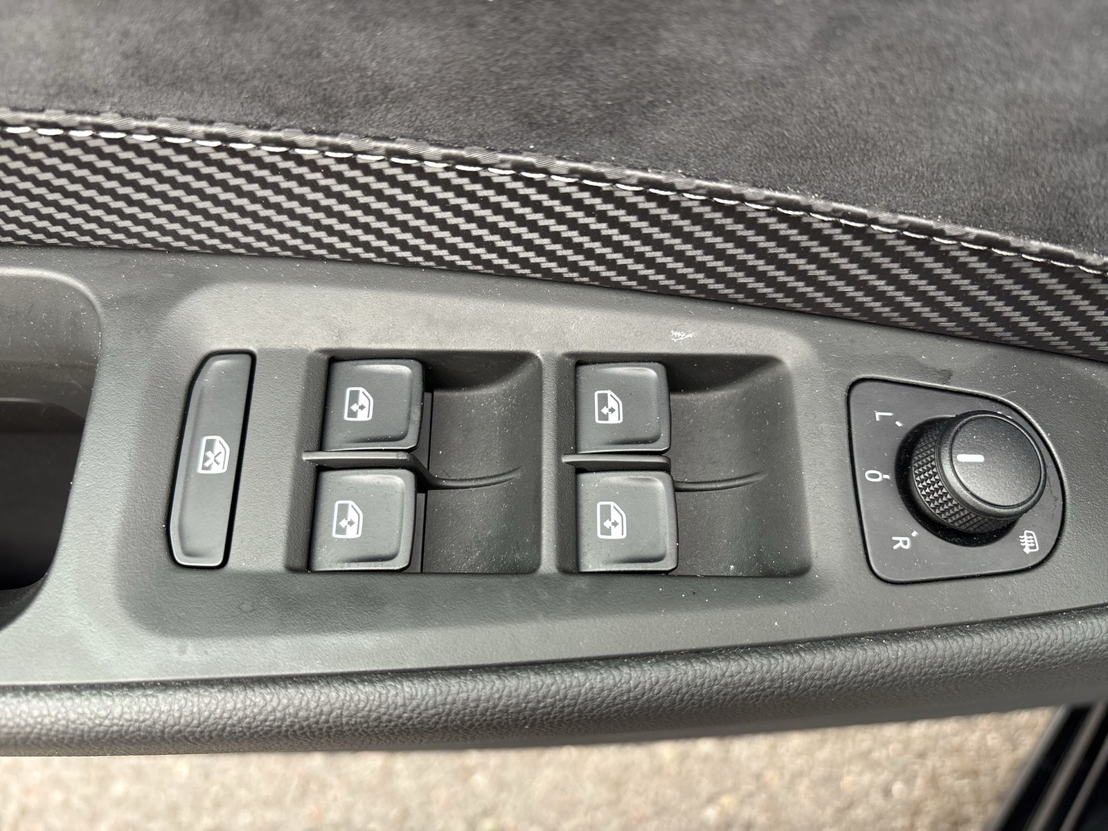 Seat Leon ST Cupra 300 PANO 19ZOLL BEATS NAVI 4X4