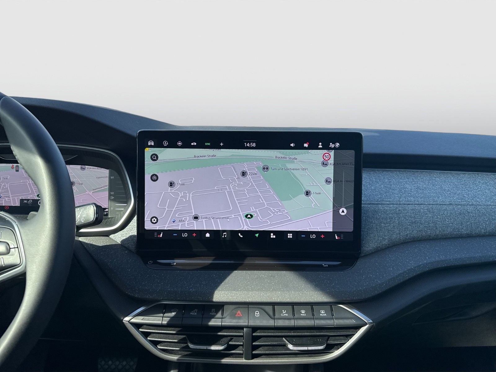 Skoda Octavia Combi 1.5 e-TEC SELECTION 360°CAM MATRIX