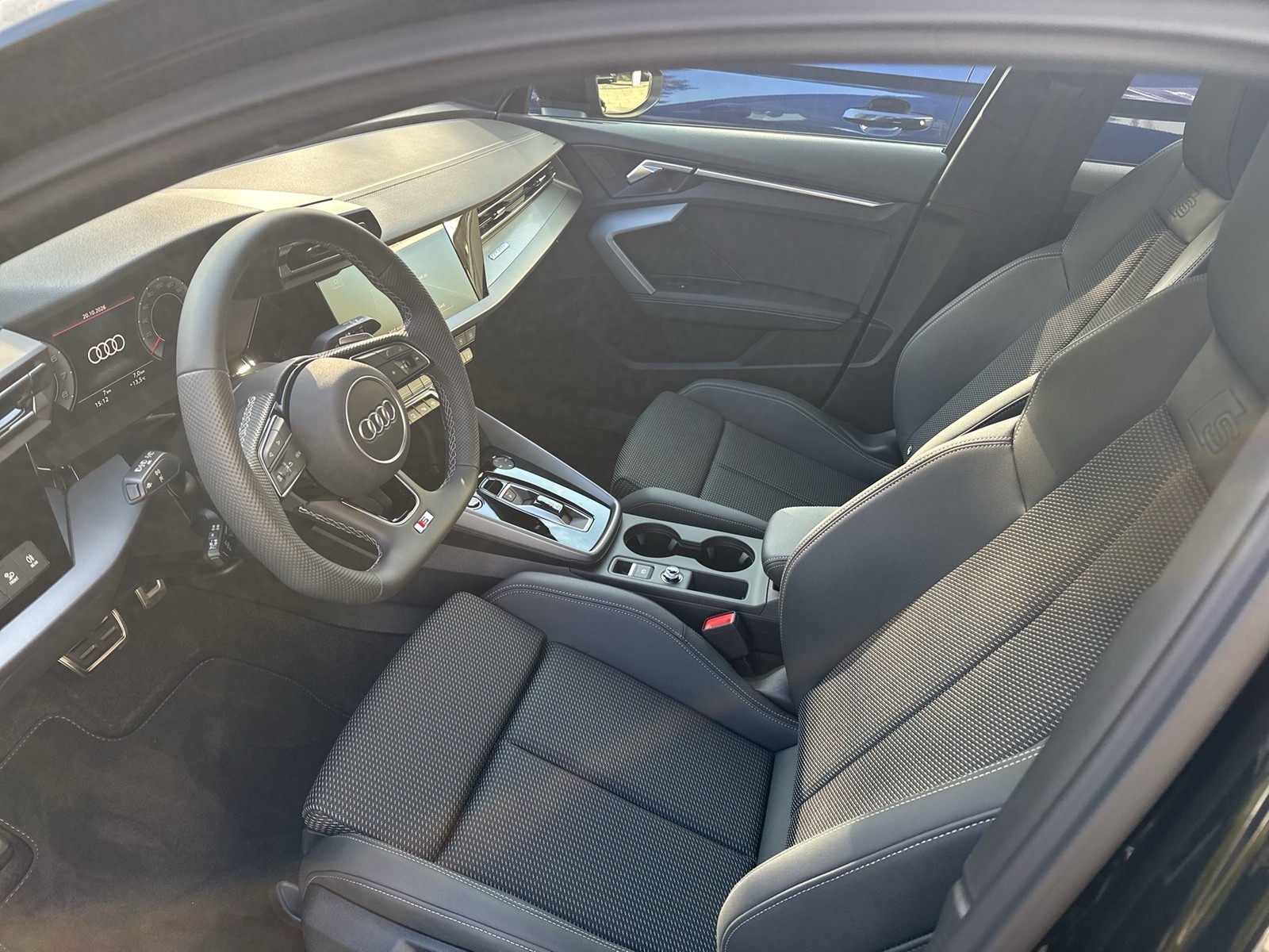Audi A3 Sportback quattro S LINE PANO CAM ACC LM18