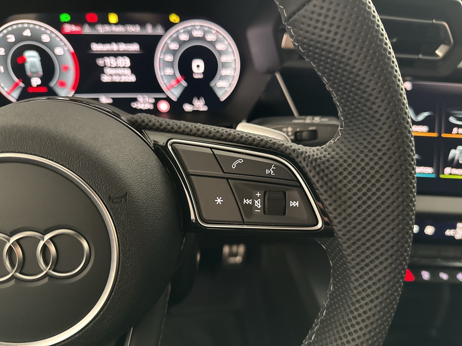 Audi A3 Sportback quattro S LINE PANO CAM ACC LM18