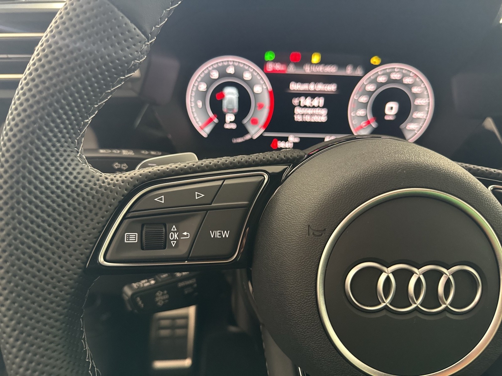 Audi A3 Sportback quattro S LINE PANO CAM ACC LM18