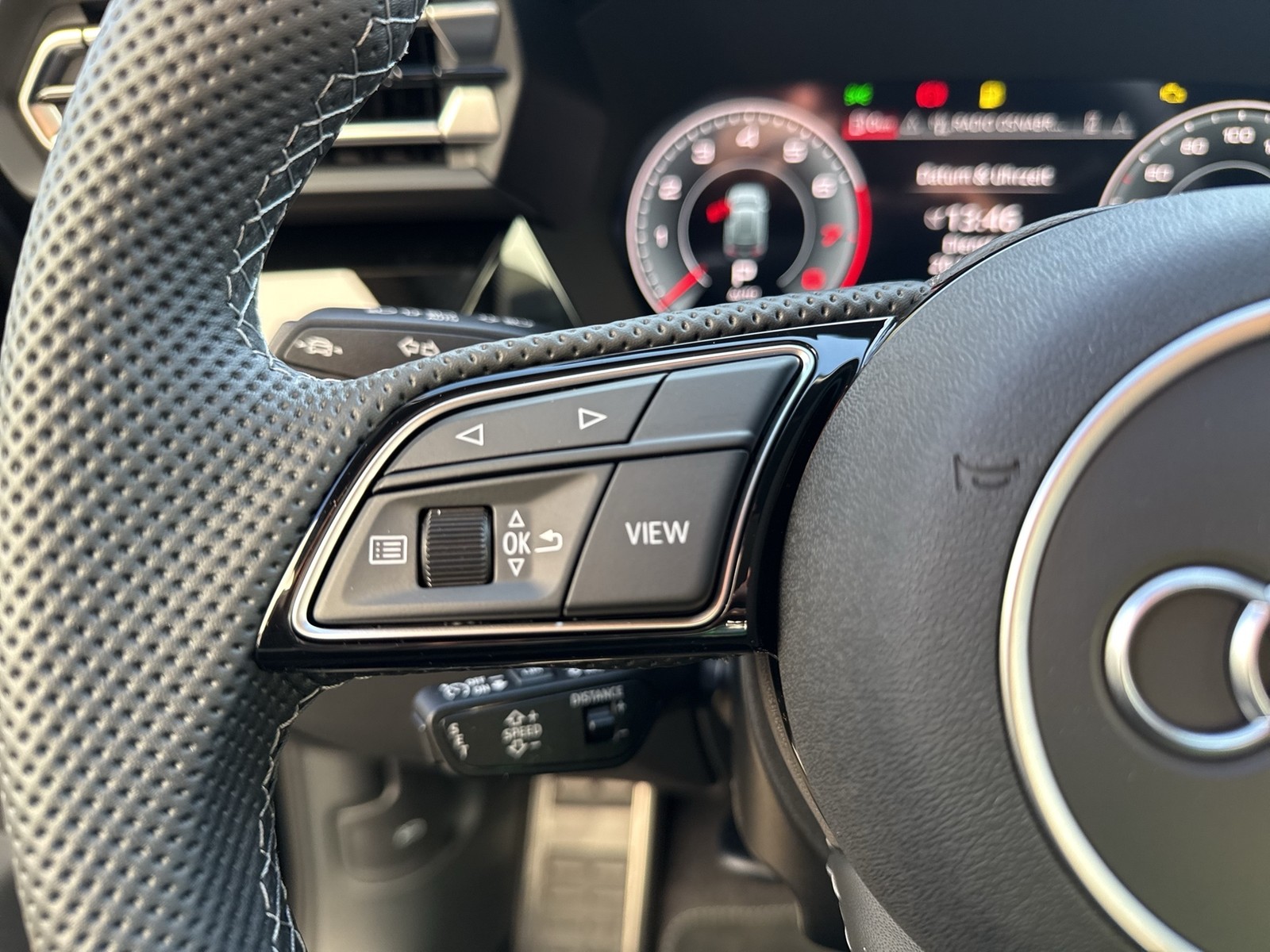 Audi A3 Sportback quattro S LINE PANO CAM ACC LM18