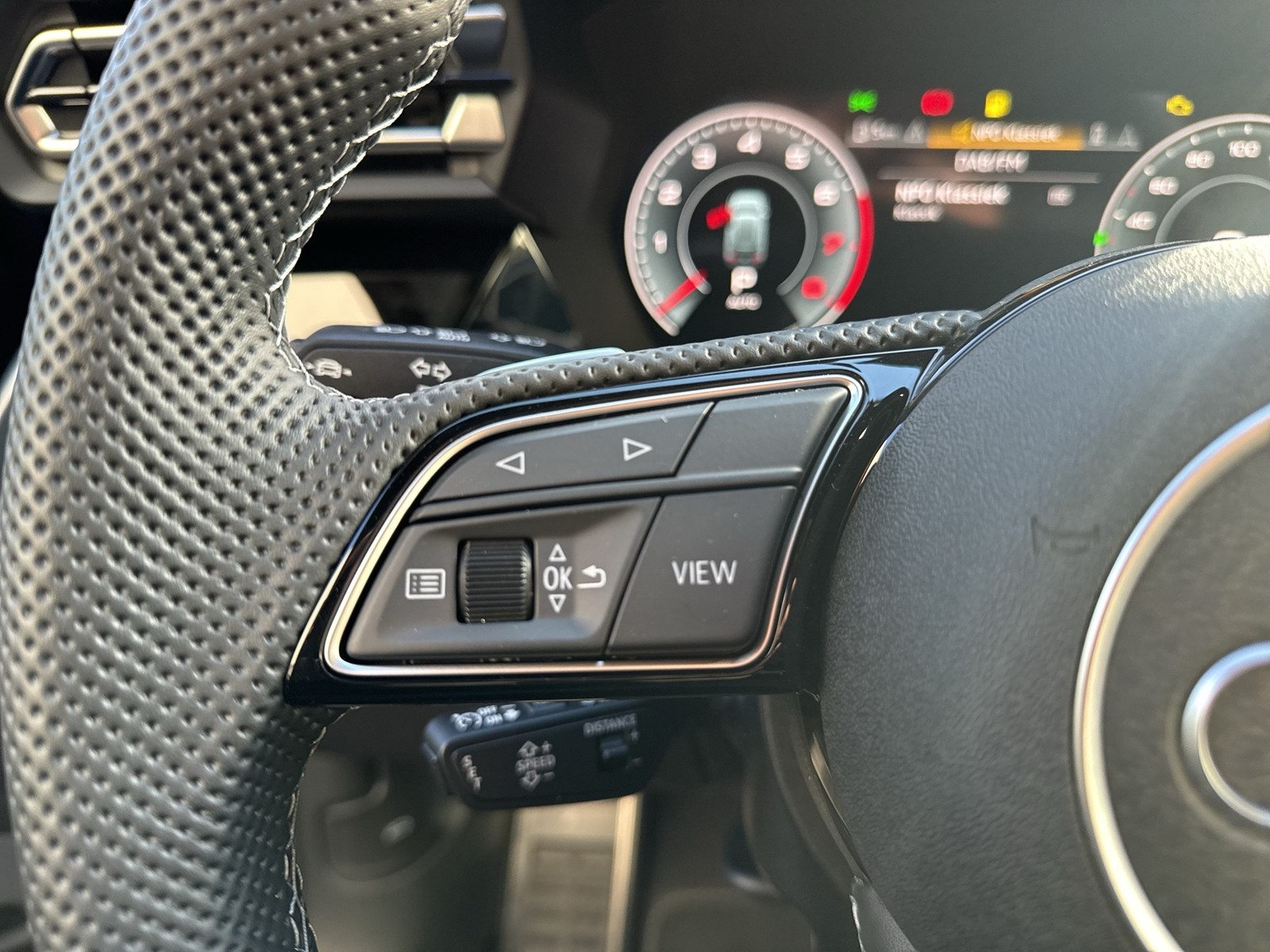 Audi A3 Sportback quattro S LINE PANO CAM ACC LM18