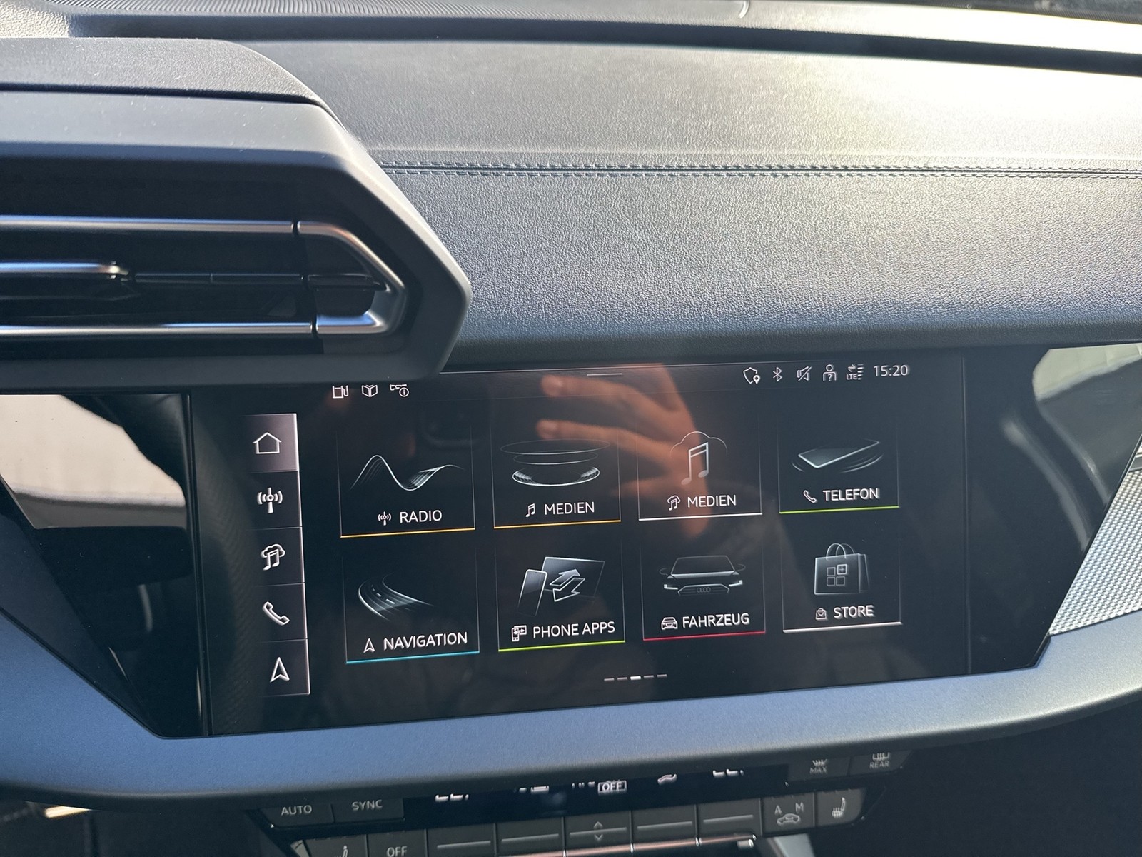 Audi A3 Sportback quattro S LINE PANO CAM ACC LM18