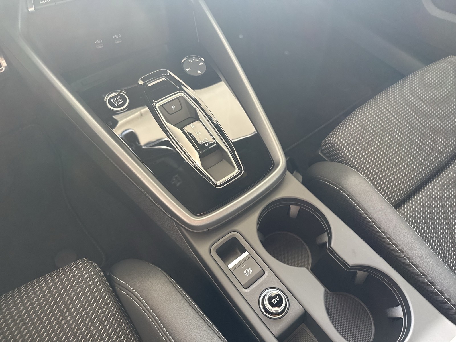 Audi A3 Sportback quattro S LINE PANO CAM ACC LM18