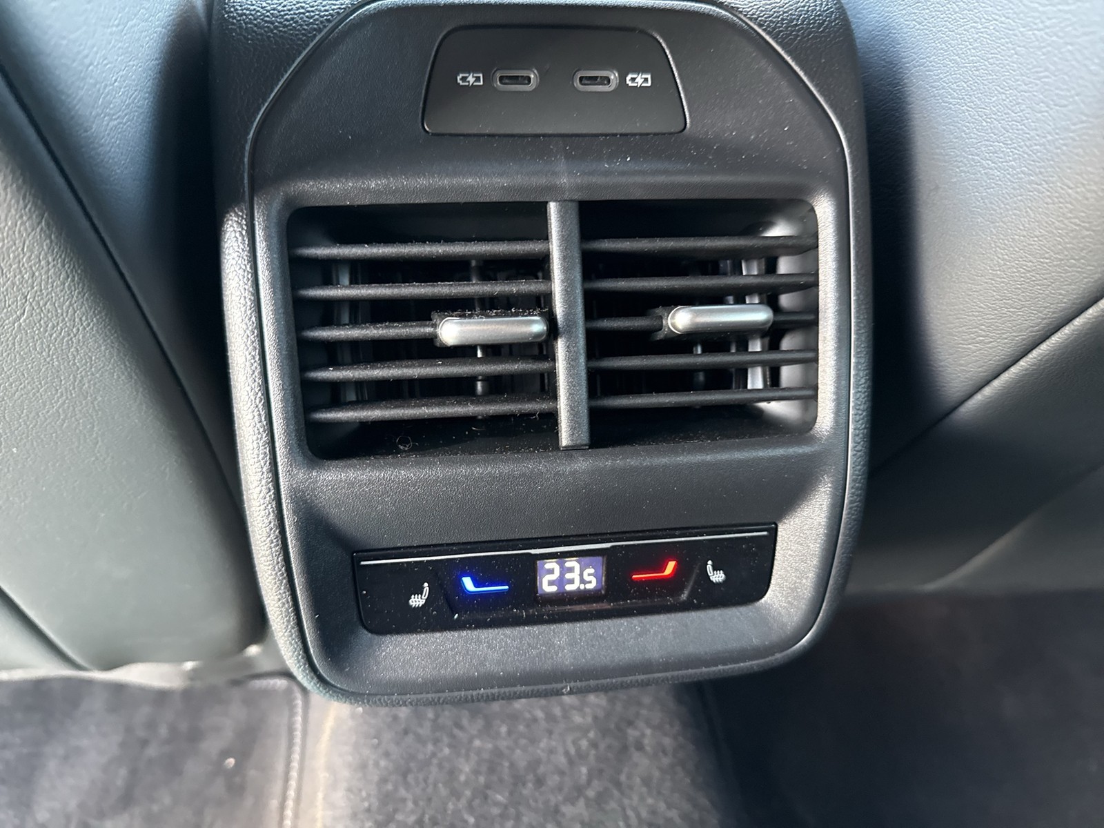 Volkswagen Passat Variant R-LINE BLACK STYLE ACC KAMERA