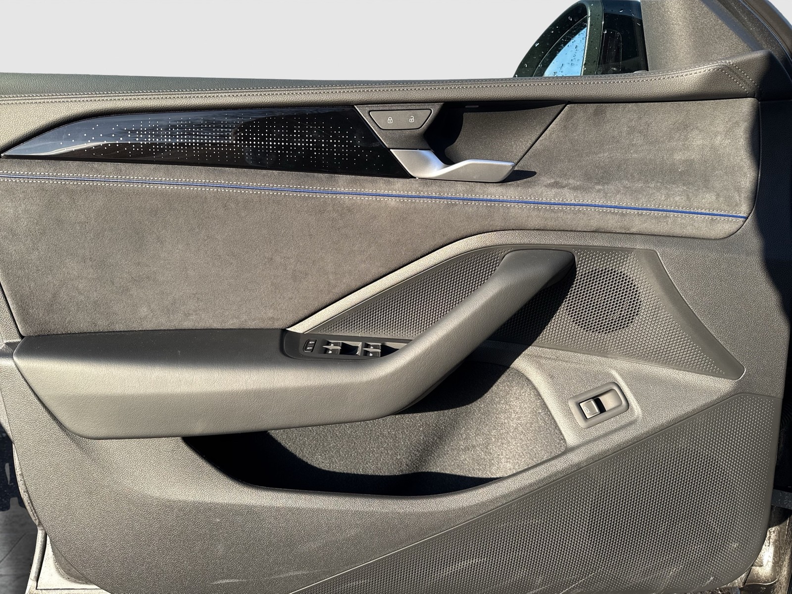 Volkswagen Passat Variant R-LINE BLACK STYLE ACC KAMERA