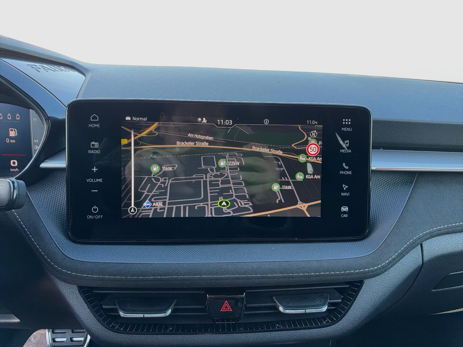 Skoda Fabia 1.0 MONTE CARLO CAM NAVI CARPLAY SITZHEIZ.