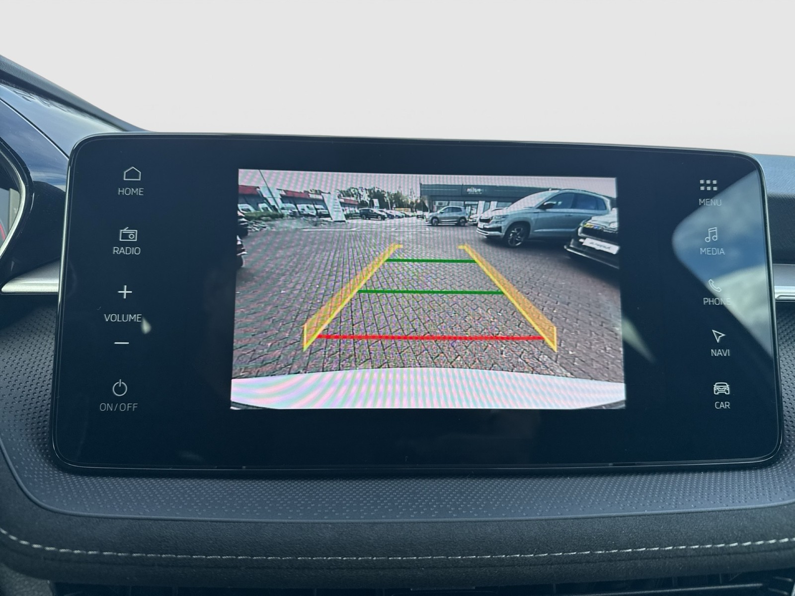 Skoda Fabia 1.0 MONTE CARLO CAM NAVI CARPLAY SITZHEIZ.