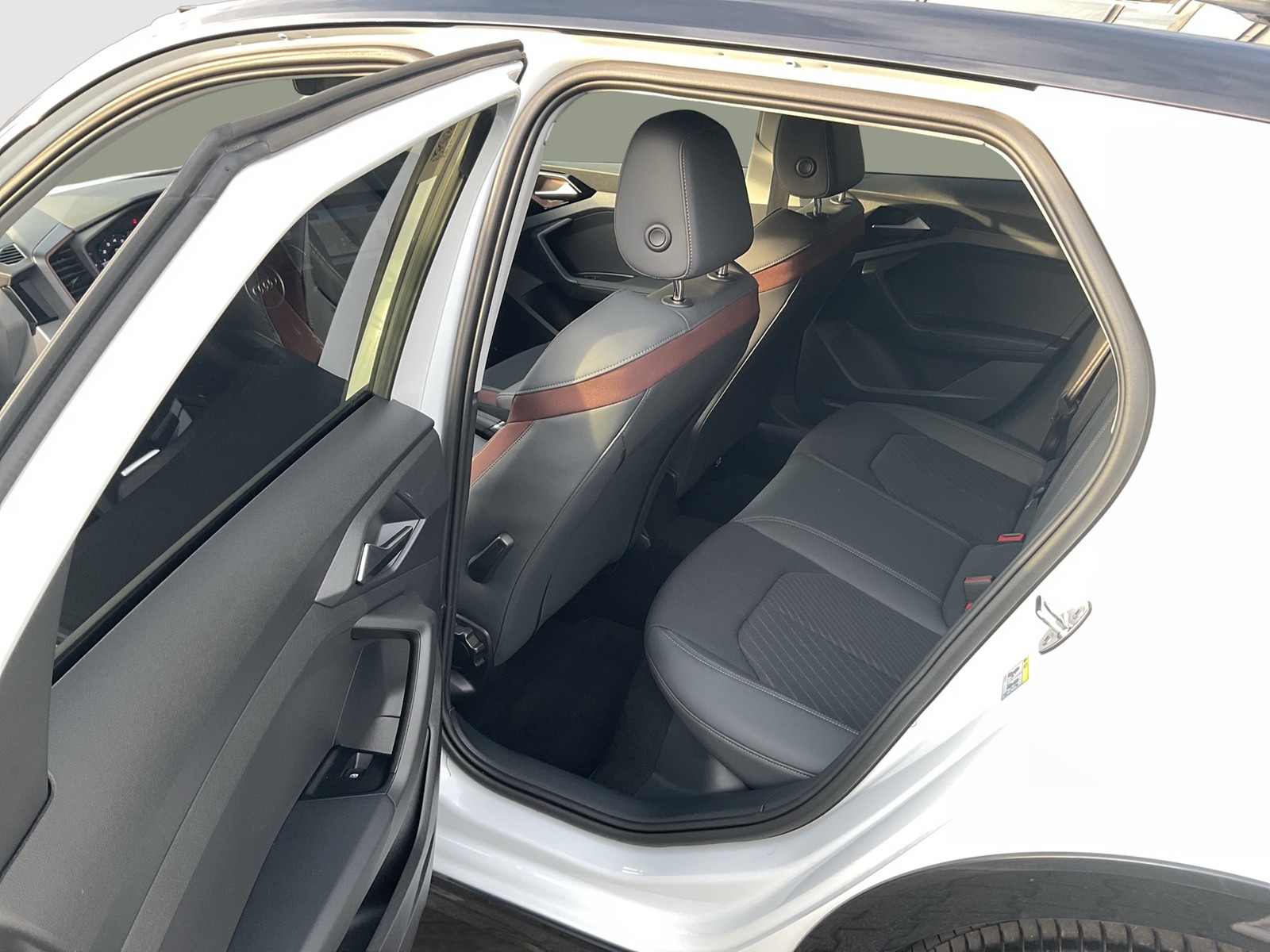 Audi A1 allstreet 35 NAVIGATION SPORTSITZE ACC